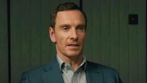 The Agency, il regista spiega perché la storia è ambientata proprio nell'aprile 2023