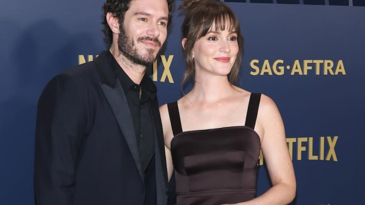 Nobody Wants This, Adam Brody rivela cosa ne pensa sua moglie del "rabbino sexy" su Netflix