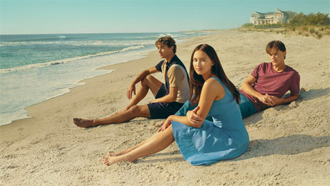 L'estate nei tuoi occhi tornerà a luglio: La stagione 3 sarà l'ultima della serie