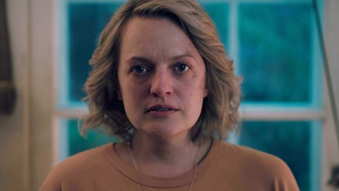 The Handmaid's Tale 6: Gilead è in fiamme nel trailer ufficiale della stagione finale