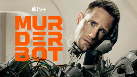 Murderbot: Alexander Skarsgård è la macchina assassina che non ti aspetti nel trailer ufficiale della nuova serie
