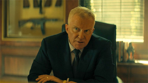 Mercoledì: Anthony Michael Hall nella stagione 2 della serie tv