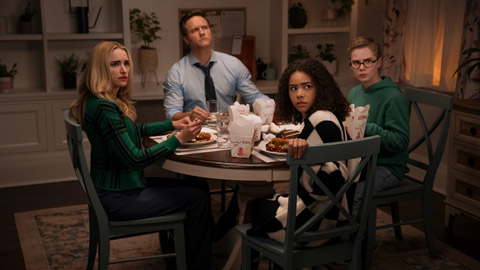 Ginny & Georgia dalle stelle alla sbarra nel trailer ufficiale italiano della stagione 3