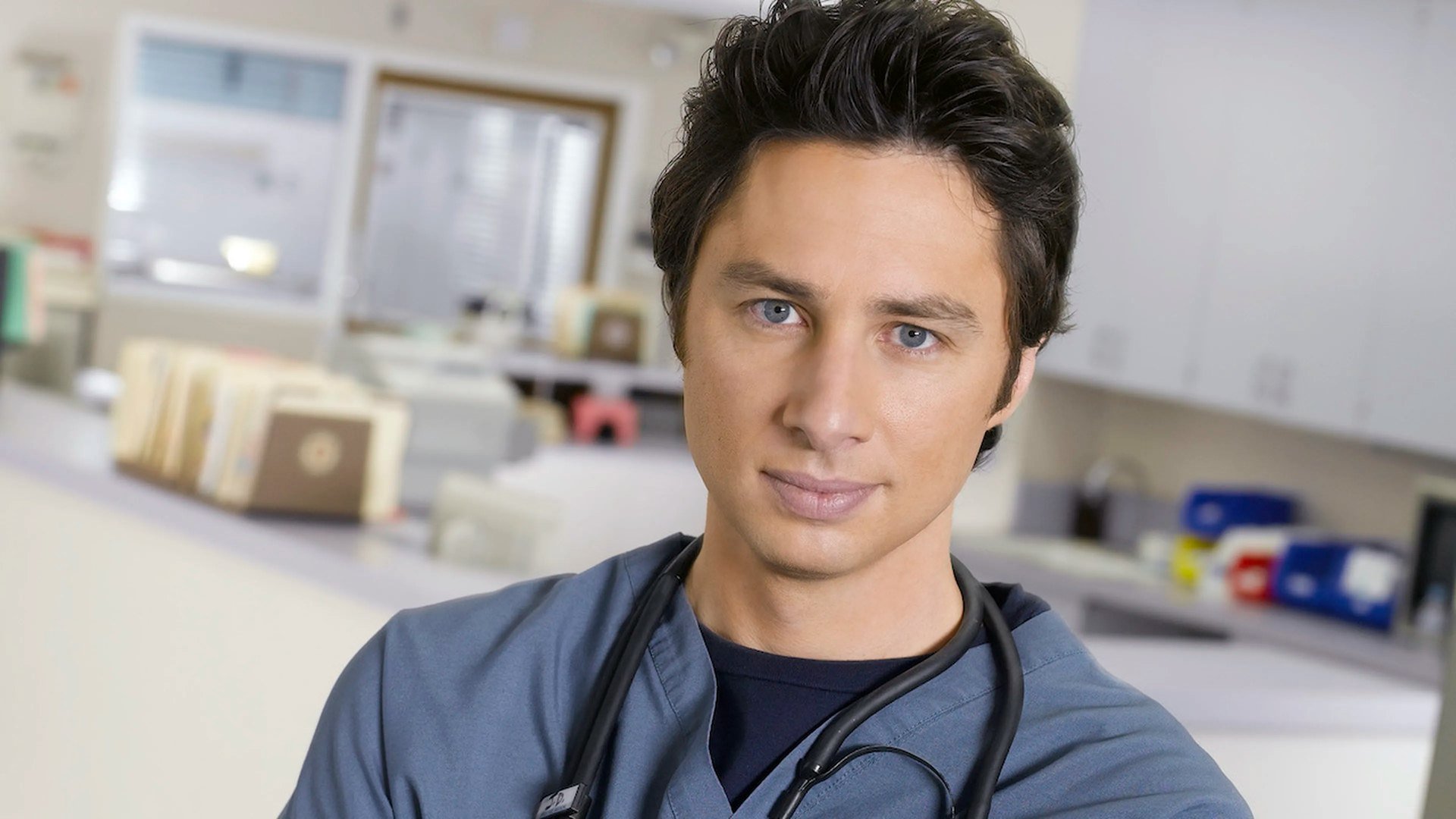 scrubs zach braff ha firmato per tornare nel revival