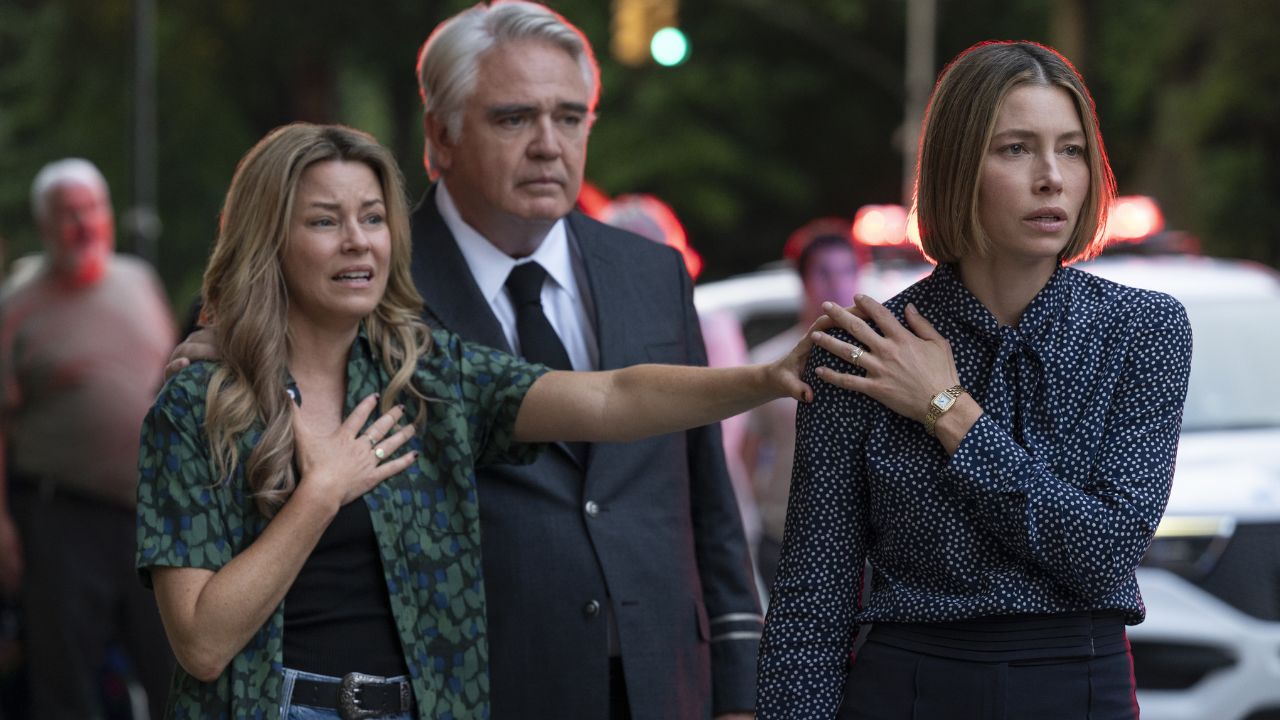 Sorelle sbagliate, Elizabeth Banks e Jessica Biel avvertono: "Nessuno è veramente innocente"