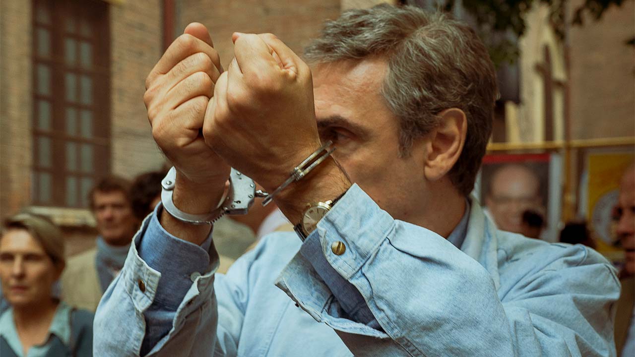 portobello una clip in anteprima della prima serie italiana di hbo max