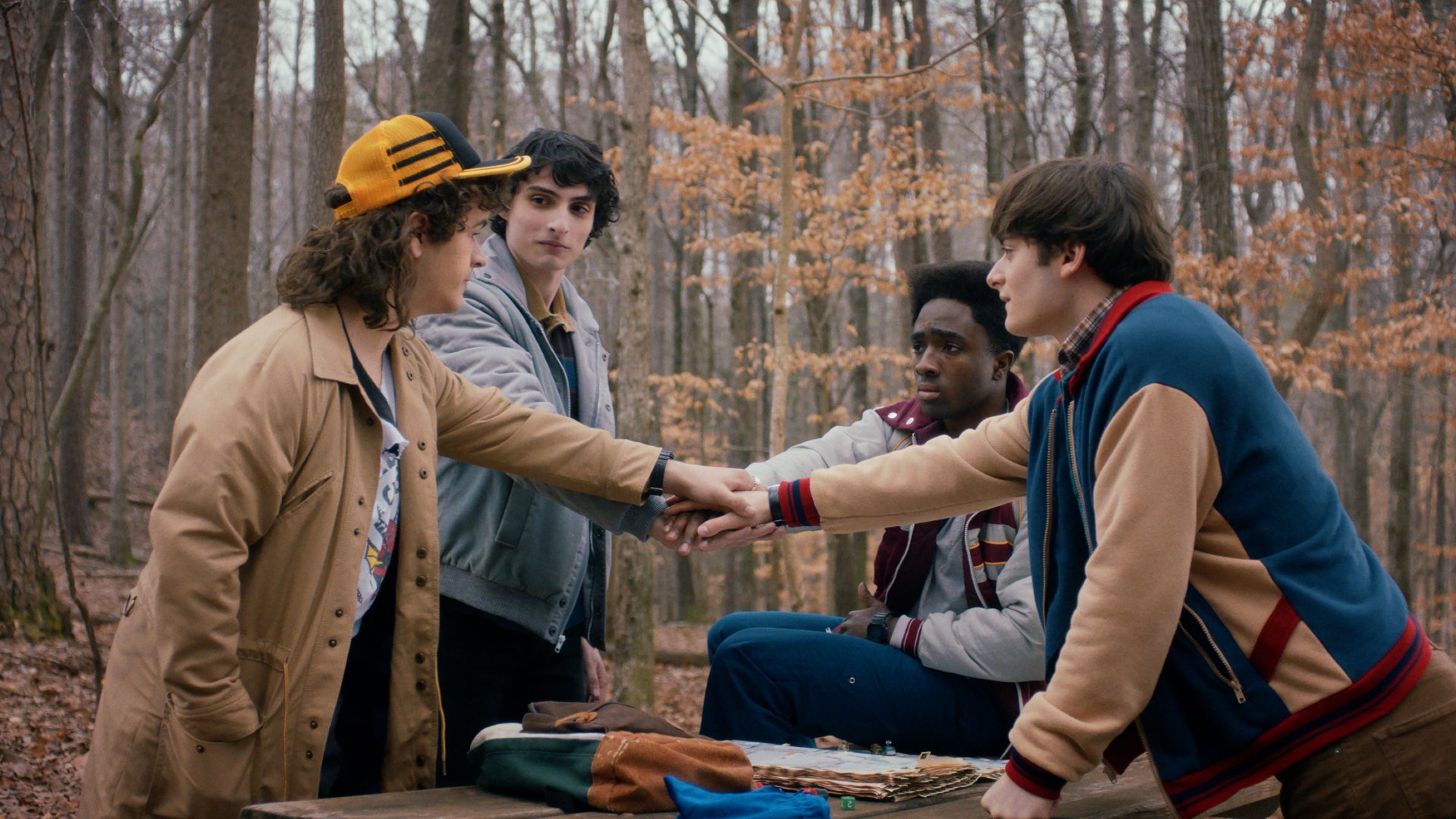 Stranger Things: Un nuovo video dietro le quinte della stagione finale ci prepara all
