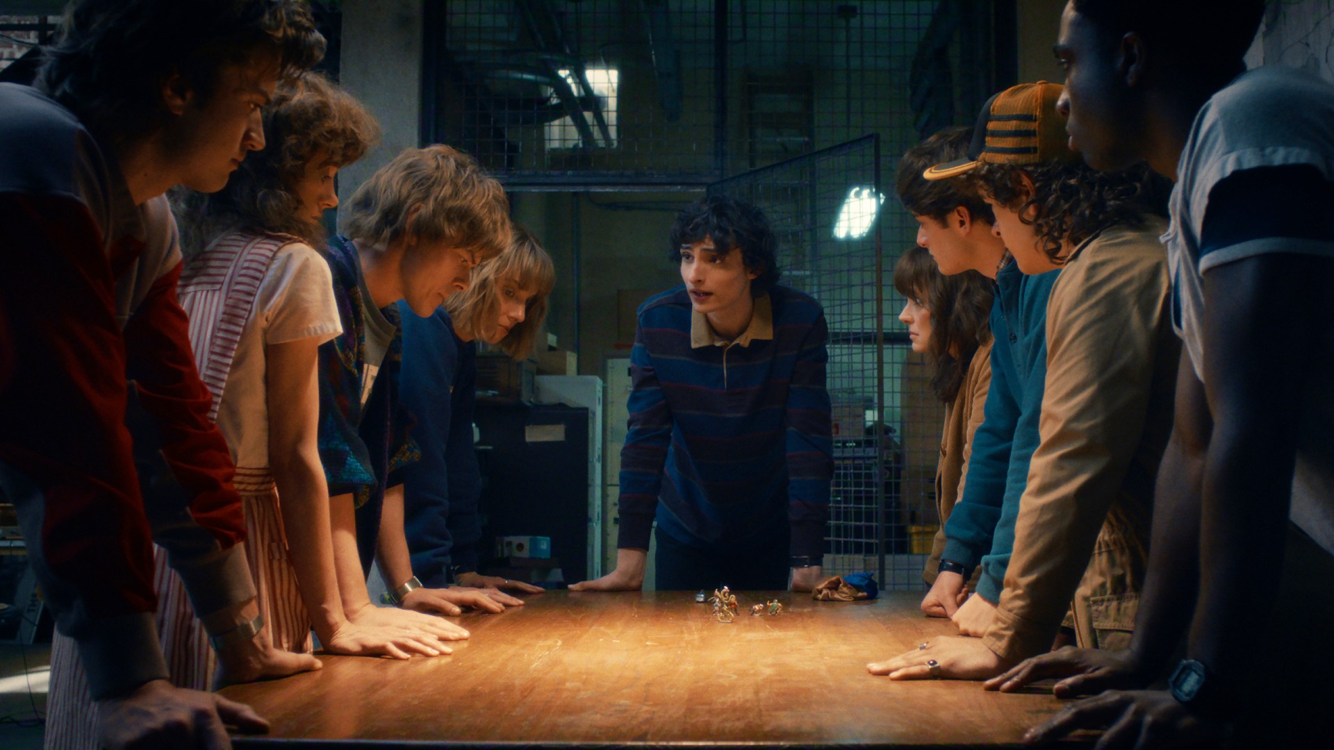 stranger things 5 conquista lucca i fratelli duffer e il cast raccontano il gran finale da Comingsoon.it stranger things 5 conquista lucca i fratelli duffer e il cast raccontano il gran finale
