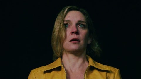 Pluribus, la felicità fa paura: La recensione della nuova serie dal creatore di Breaking Bad Pluribus, la felicità fa paura: La recensione della nuova serie dal creatore di Breaking Bad