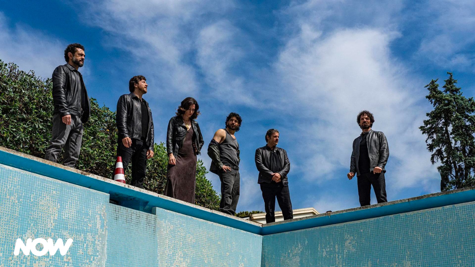 call my agent italia incontra romanzo criminale il crossover celebra l eccellenza della serialit224 targata sky e now