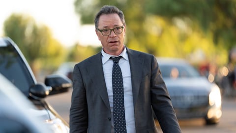 Joshua Malina guest star in 9-1-1, Prime Video ordina la serie animata Odd Jobs e altre news in breve