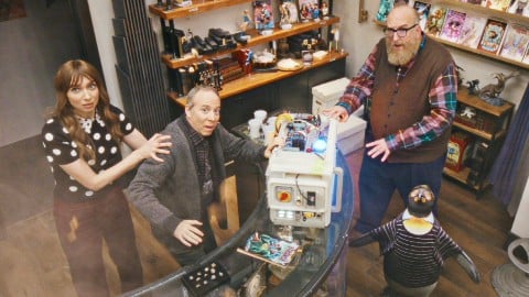 Stuart Fails To Save The Universe diventa Godzilla: il ritorno da The Big Bang Theory è... gigante