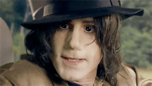 Fan contro il Michael Jackson di Joseph Fiennes, Sky cancella l'episodio di Urban Myths