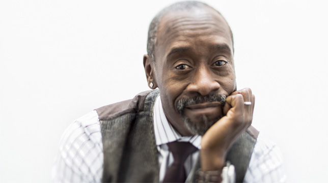 Don Cheadle in una nuova comedy, il trailer di Liar e altre news in breve