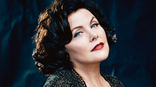 Dopo il revival di Twin Peaks, Sherilyn Fenn recita nel remake di S.W.A.T.