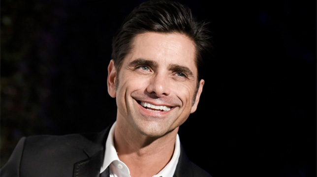 John Stamos ostacolerà Penn Badgley in You