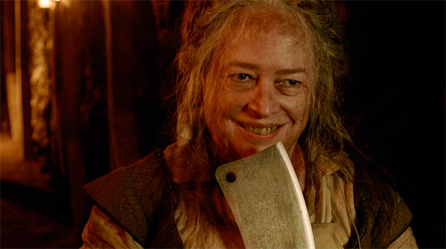 American Horror Story: Kathy Bates tornerà nella stagione 8