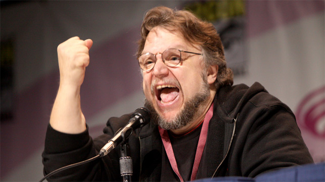 Netflix ordina 10 After Midnight serie horror di Guillermo del Toro