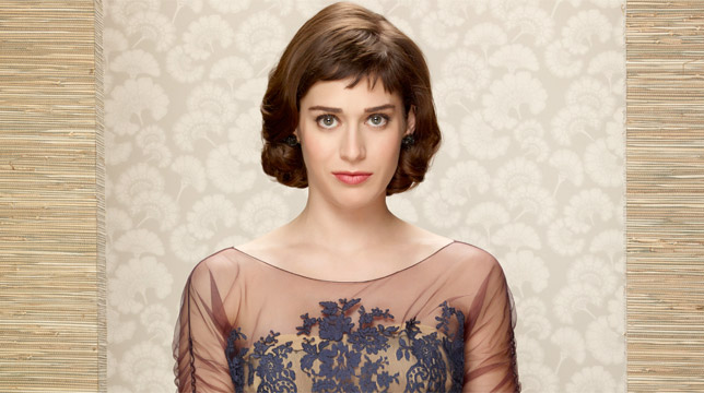 Lizzy Caplan si sdoppia nel thriller Are You Sleeping