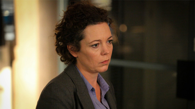 The Crown: Olivia Colman è Elisabetta nella prima foto della stagione 3
