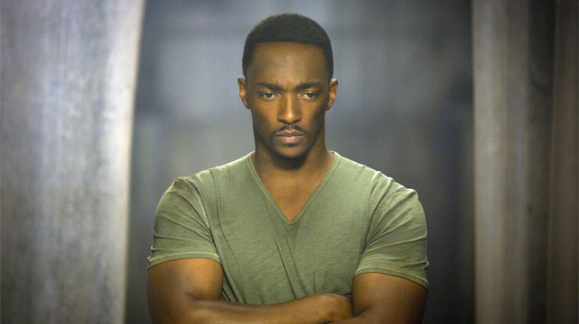 Altered Carbon rinnovata per una stagione 2, Anthony Mackie sostituisce Joel Kinnaman