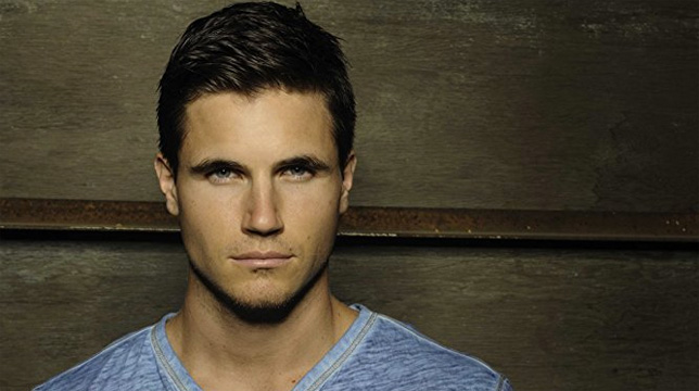 Amazon ordina Upload con Robbie Amell e annuncia altre 3 serie tv