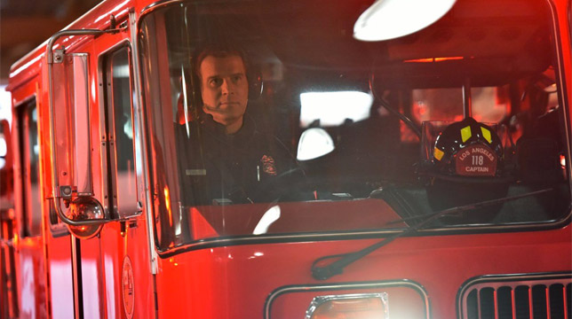 9-1-1: Fiamme e devastazione nel trailer della stagione 2
