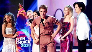 Riverdale trionfa ai Teen Choice Awards 2018 con 9 premi