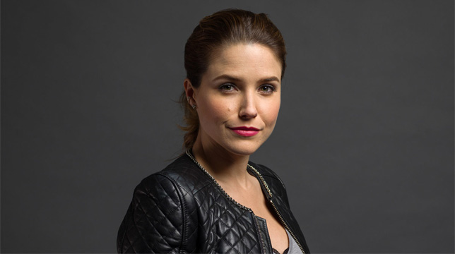 CBS al lavoro su Surveillance, spy drama con Sophia Bush