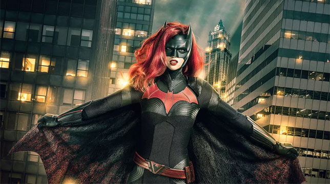 Batwoman fa il suo debutto nel teaser trailer di Elseworlds