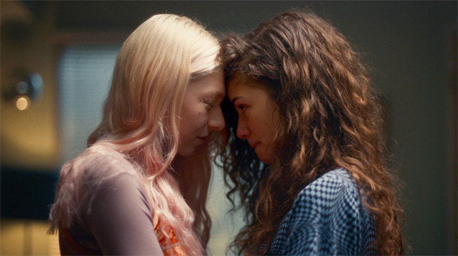 Euphoria: Il teen drama con Zendaya si mostra in un teaser trailer