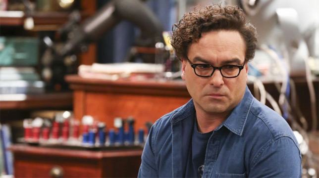 La fine di The Big Bang Theory: Lo smontaggio dei set e la faccia triste di Johnny Galecki
