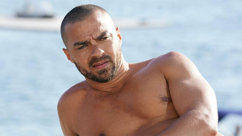Jesse Williams resta in Grey's Anatomy: Contratto rinnovato per altri due anni