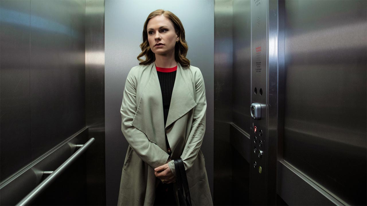 Flack: La serie tv con Anna Paquin rinnovata per una seconda stagione