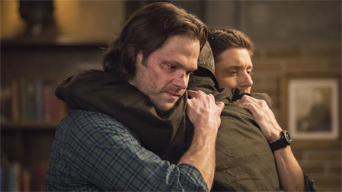 Supernatural: Jensen Ackles, Jared Padalecki e Jeffrey Dean Morgan per sempre uniti da un tatuaggio