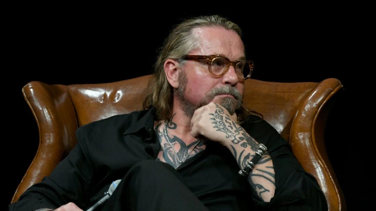FX licenzia Kurt Sutter, l'ideatore di Sons of Anarchy e Mayans M.C.