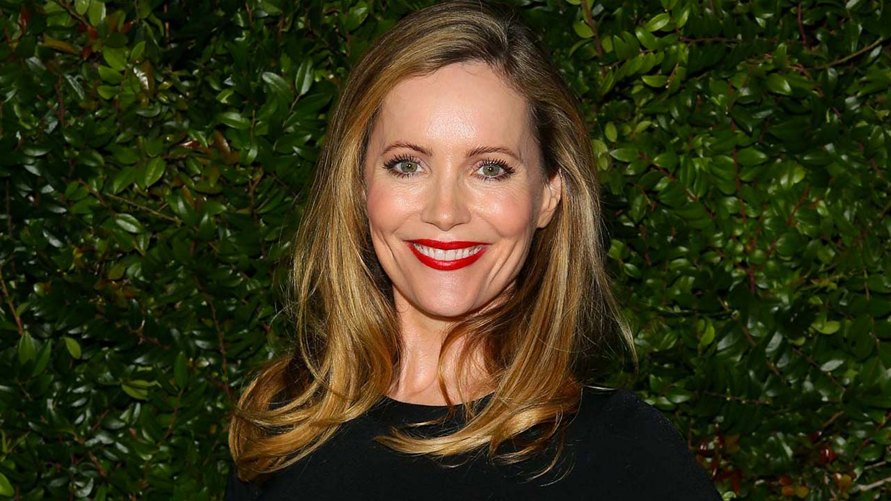 Leslie Mann in The Power di Amazon, Matthew Rhys è Perry Mason nella prima foto e altre news in breve