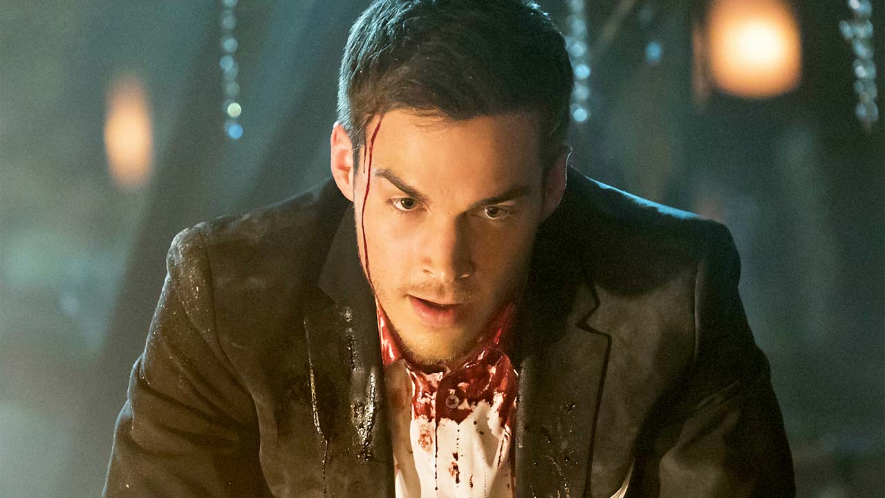 Legacies riporta Chris Wood a Mystic Falls tre anni dopo The Vampire Diaries