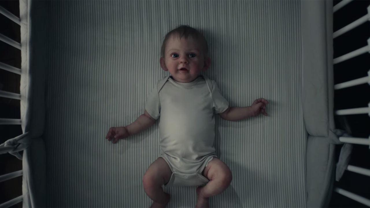 Da dove vengono i bambini? Il nuovo trailer di Servant stravolgerà ogni vostra convinzione