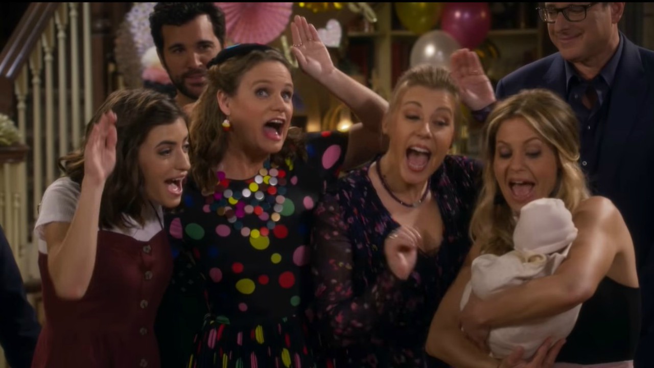 Le amiche di mamma 5: nel primo trailer della quinta stagione c'è un grande assente