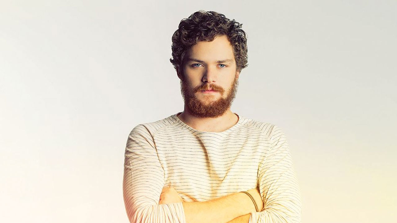 Finn Jones ricomincia dalla stagione 2 di Dickinson