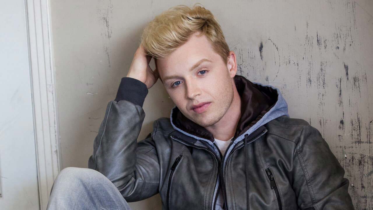 The Conners ospita Noel Fisher e annuncia un episodio live