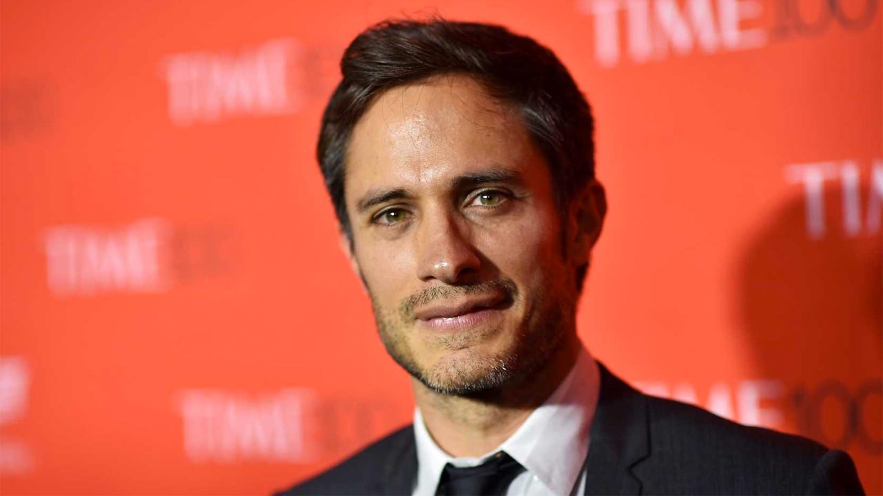 Station Eleven: Gael García Bernal nel cast del drama post-apocalittico