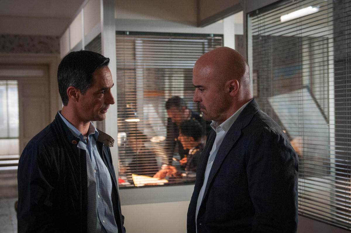 Il commissario Montalbano: La piramide di fango