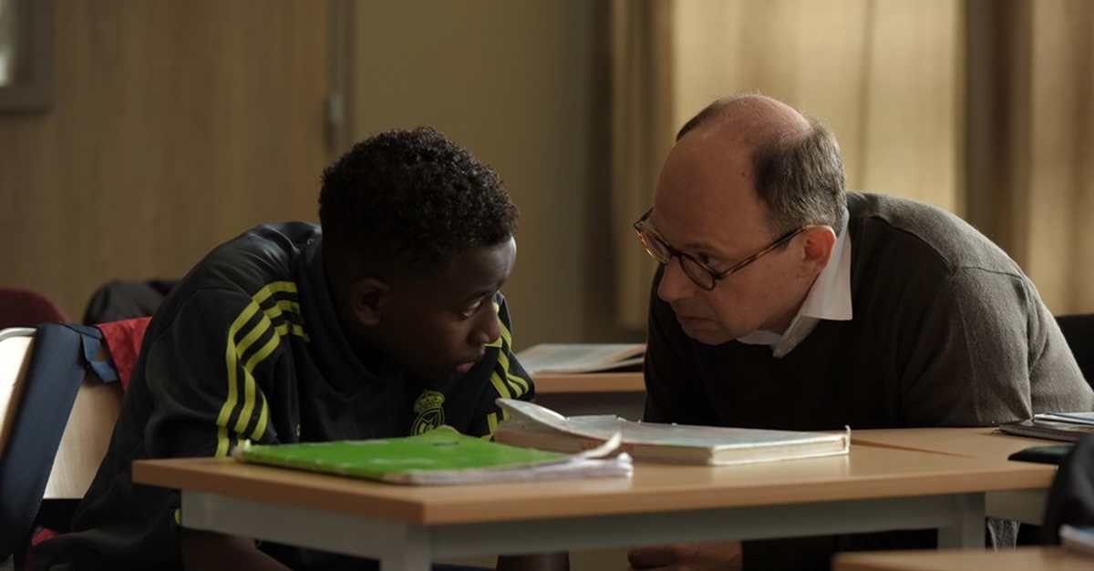 Il professore cambia scuola