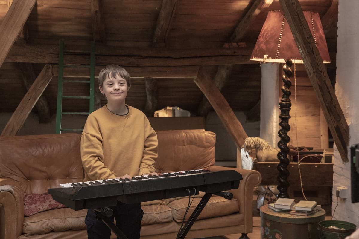 Mio Fratello Rincorre I Dinosauri Film Raiplay