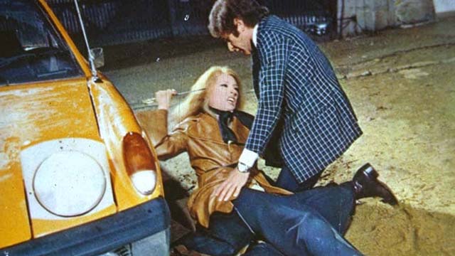 La Dama rossa uccide sette volte