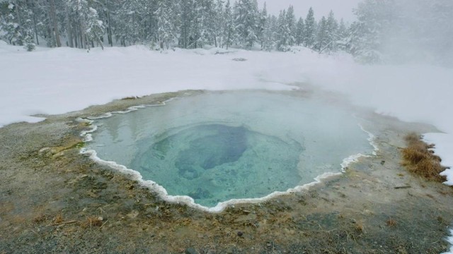 Yellowstone: ghiaccio e fuoco