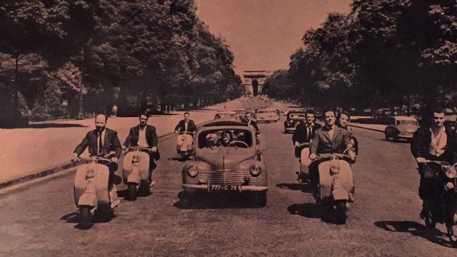 A piedi... a cavallo... in automobile