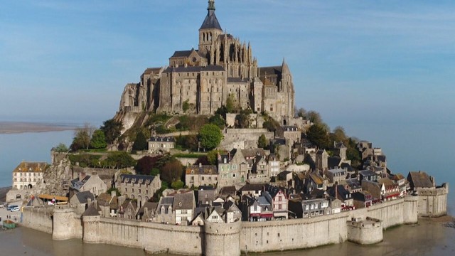 Mont Saint Michel: la verità nascosta